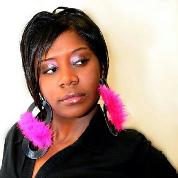 Meet your Posher, Tasaha